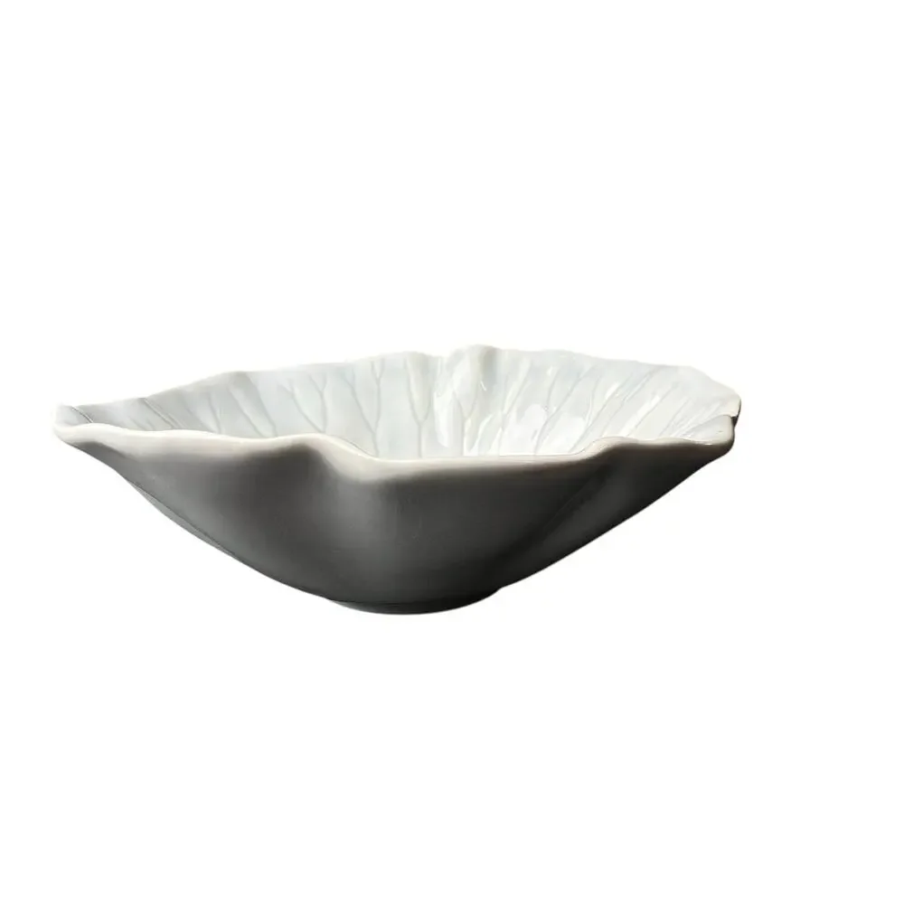 Vintage Metlox Poppytrail Lotus Blue Salad Bowl 7”‎